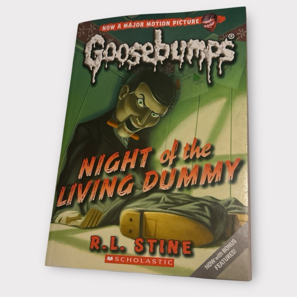 GOOSEBUMPS‎ Night of the Living Dummy RL STINE Paperback Book Bonus Features